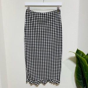 SHEIN Houndstooth Print Midi Skirt | Black and White
